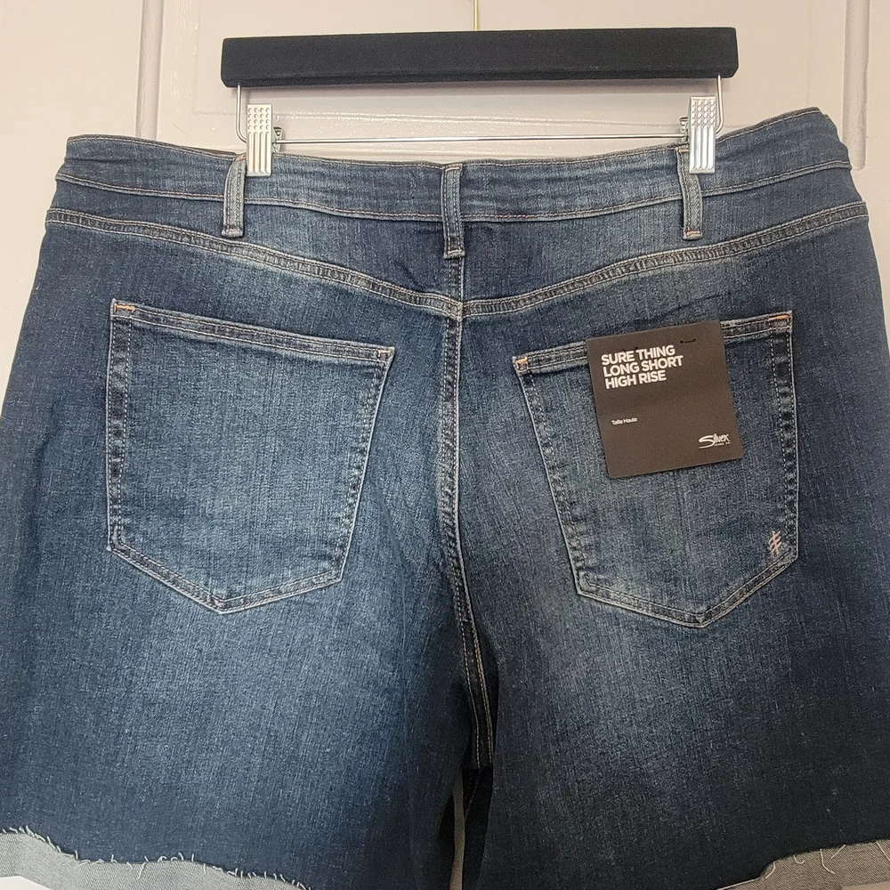 Silver‎ Jeans Blue Long Shorts